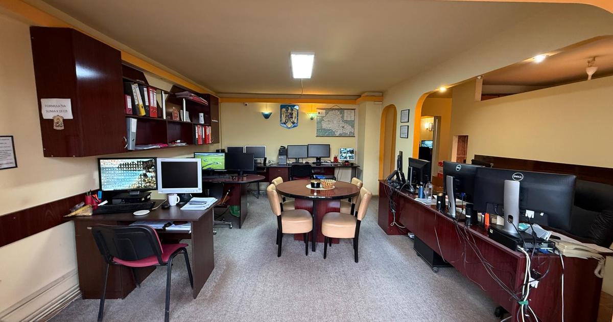 Apartament decomandat cu 4 camere în zona Scriitorilor, Brașov