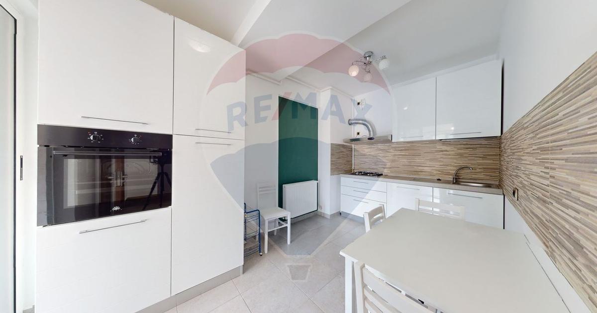 Apartament decomandat cu 2 camere în zona Tractorul, Brașov