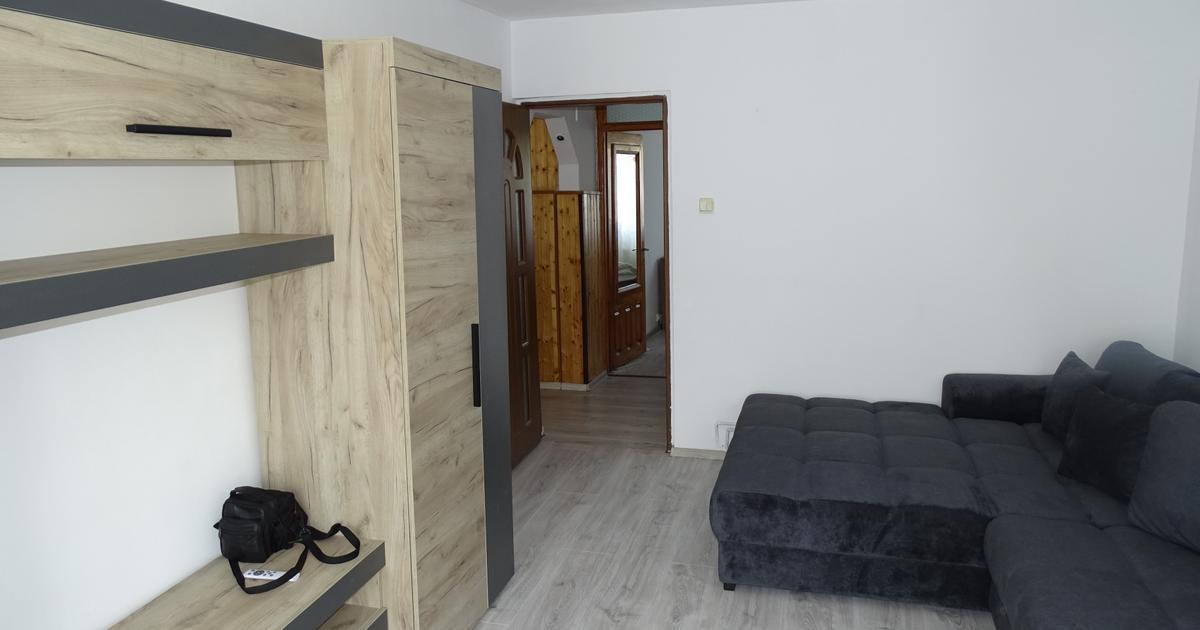 Apartament decomandat cu 2 camere în zona Tractorul, Brașov