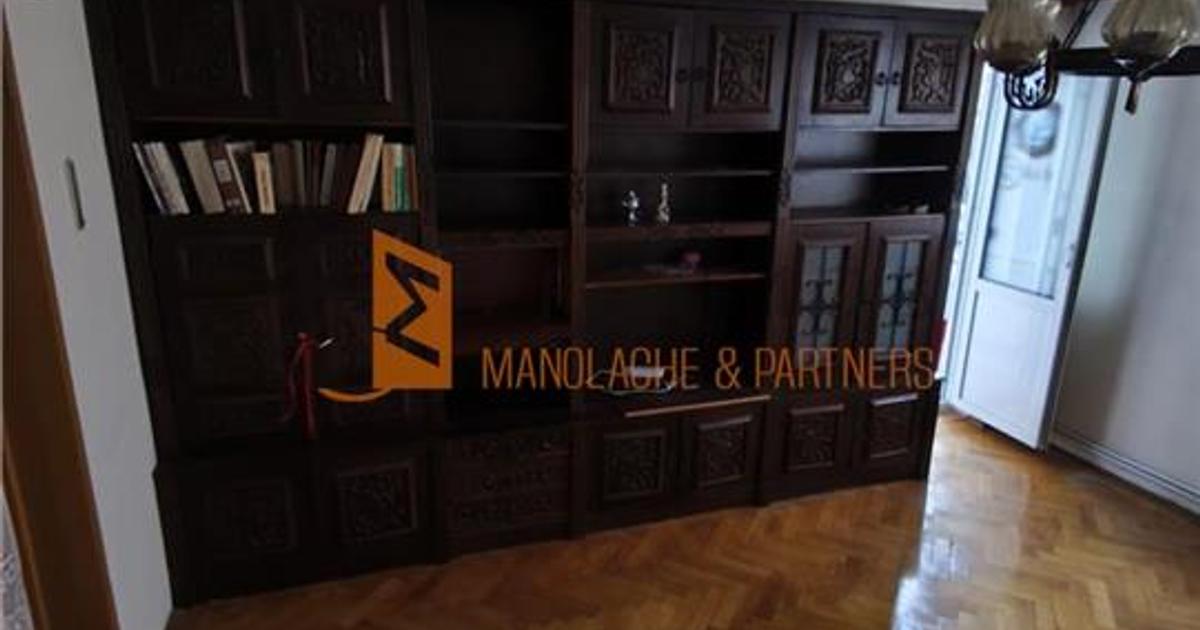 Apartament decomandat cu 3 camere în zona 23 August, Buzău