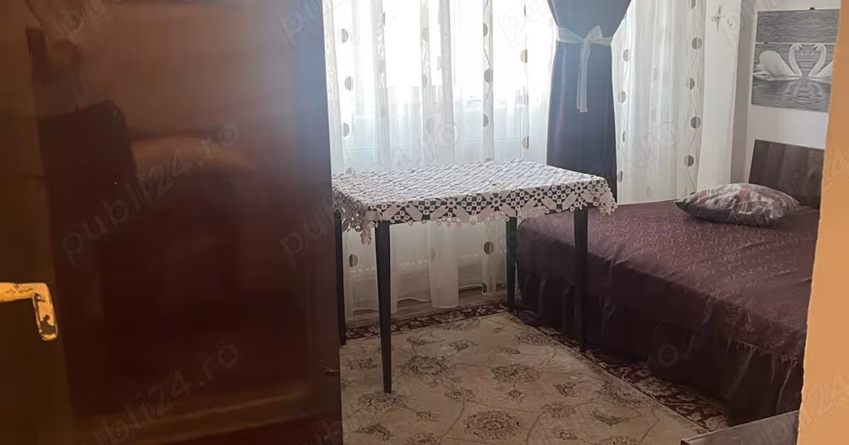 Apartament decomandat cu 2 camere în zona Central, Buzău