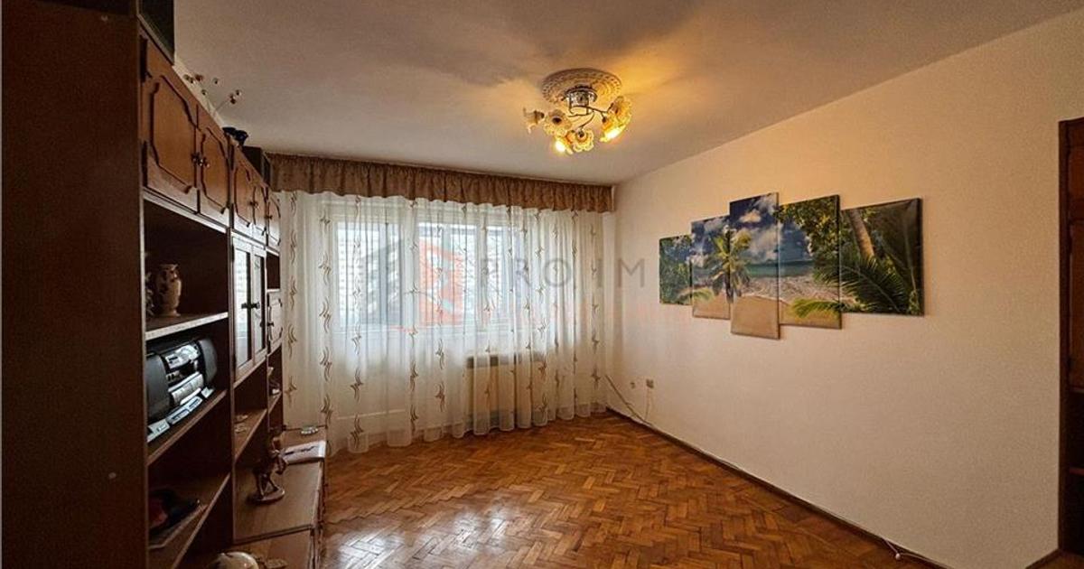 Apartament decomandat cu 2 camere în zona Micro 5, Buzău
