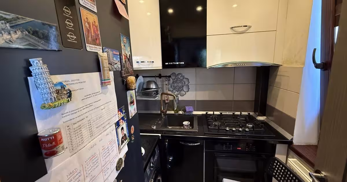 Apartament cu 2 camere în zona Central, Câmpina
