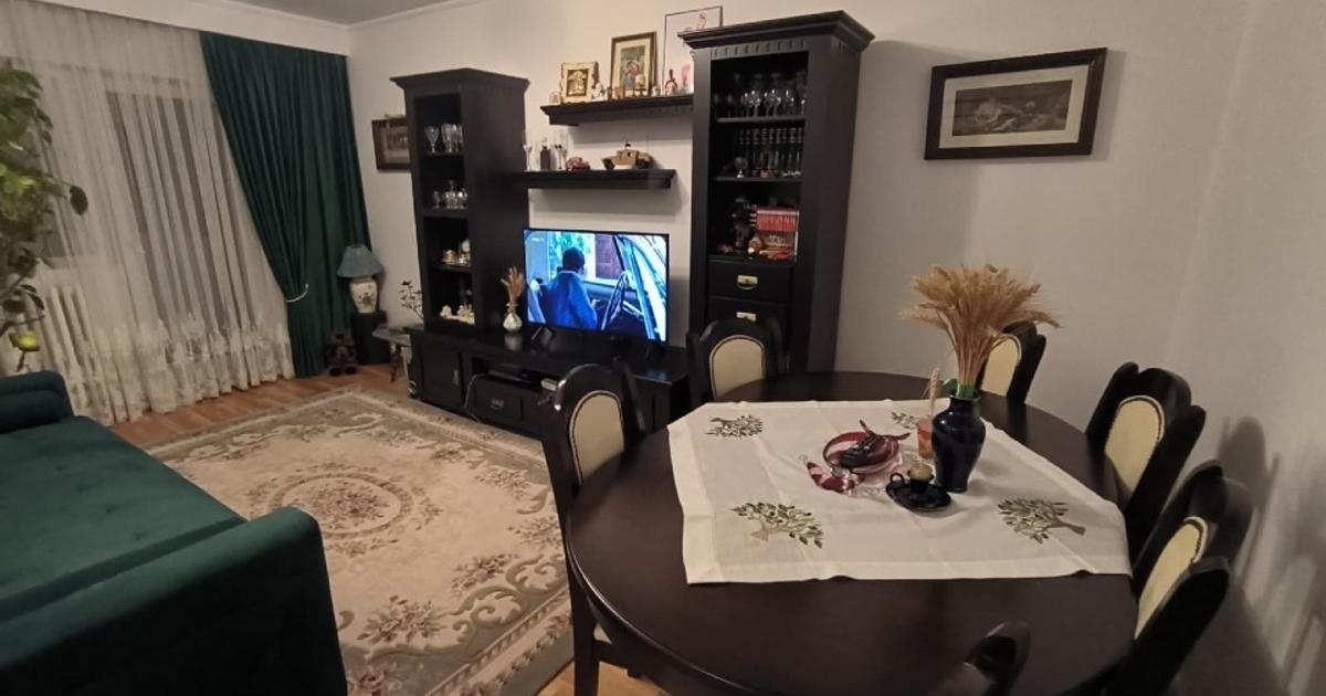 Apartament decomandat cu 3 camere în zona Nord-Vest, Câmpulung Muscel