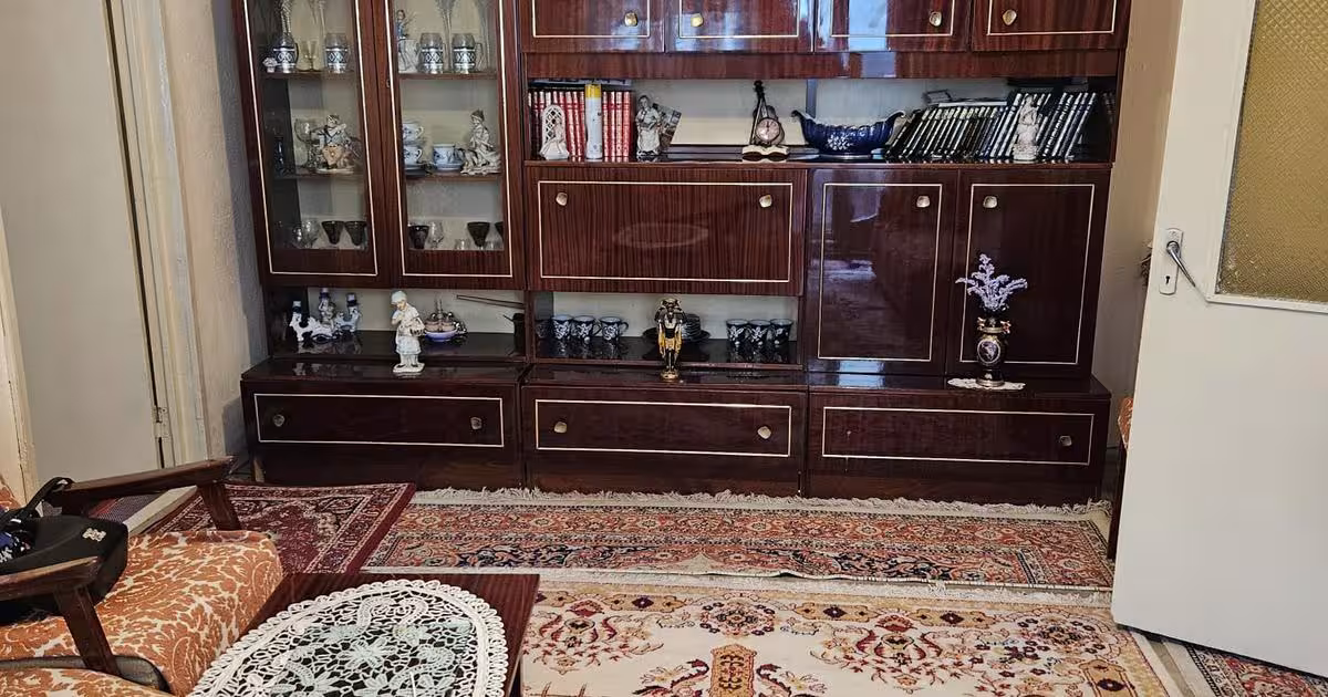 Apartament decomandat cu 3 camere în Caracal