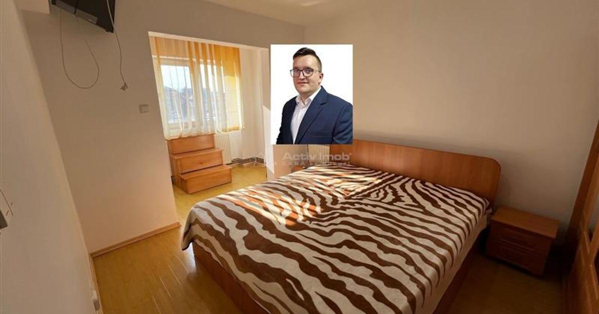 Apartament decomandat cu 3 camere în zona Est, Caransebeș