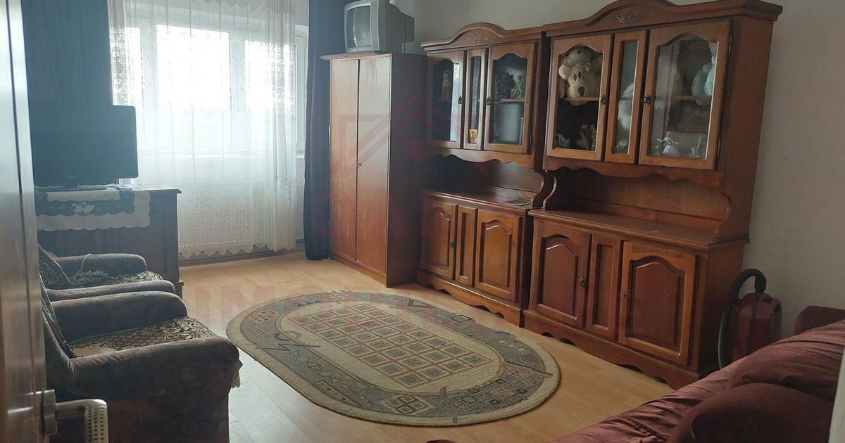 Apartament decomandat cu 2 camere în zona Exterior Sud, Caransebeș