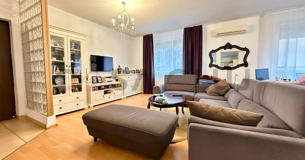 Apartament decomandat cu 3 camere în zona Andrei Mureșanu, Cluj-Napoca