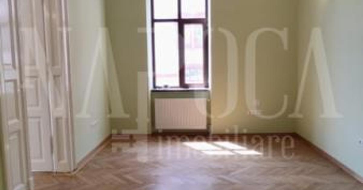 Apartament semidecomandat cu 3 camere în zona Central, Cluj-Napoca