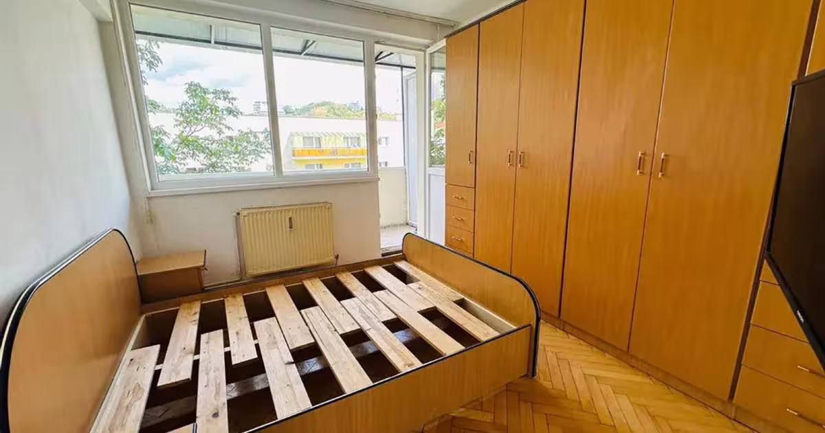 Apartament semidecomandat cu 3 camere în zona Grigorescu, Cluj-Napoca