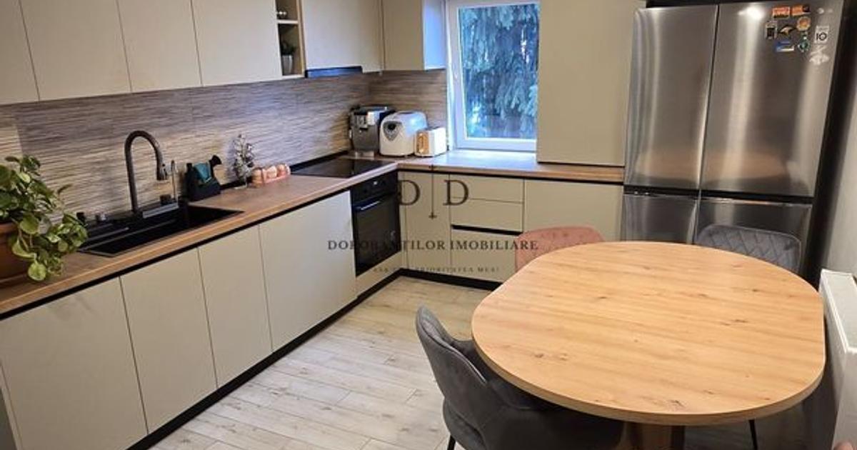 Apartament decomandat cu 3 camere în zona Zorilor, Cluj-Napoca