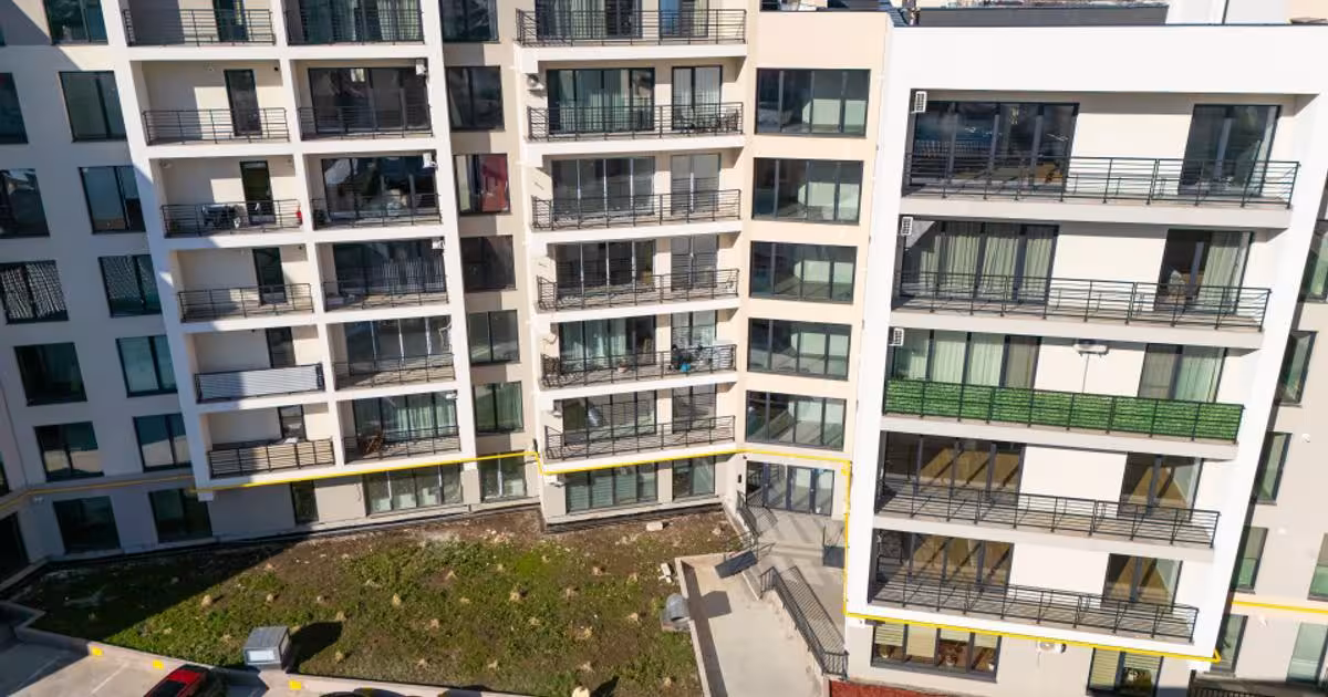 Apartament semidecomandat cu 2 camere în zona Dacia, Constanța