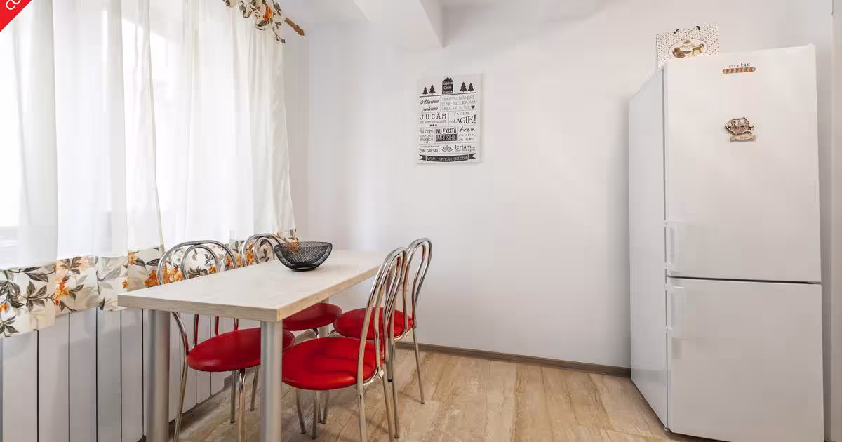 Apartament decomandat cu 2 camere în zona Inel II, Constanța