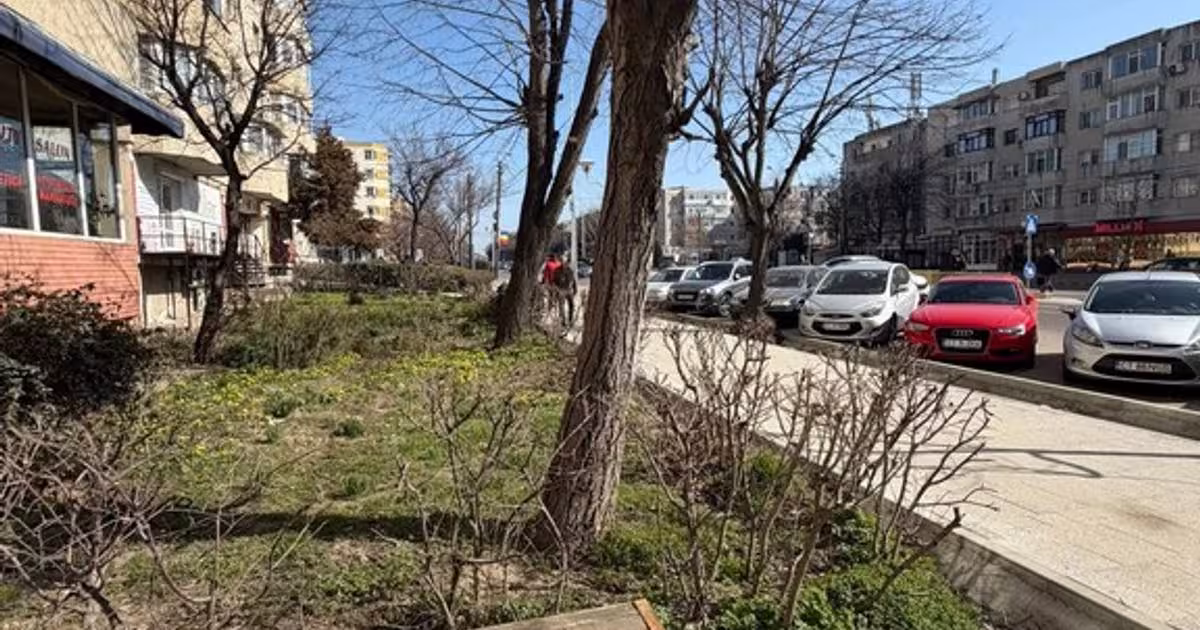 Apartament decomandat cu 3 camere în zona Inel II, Constanța