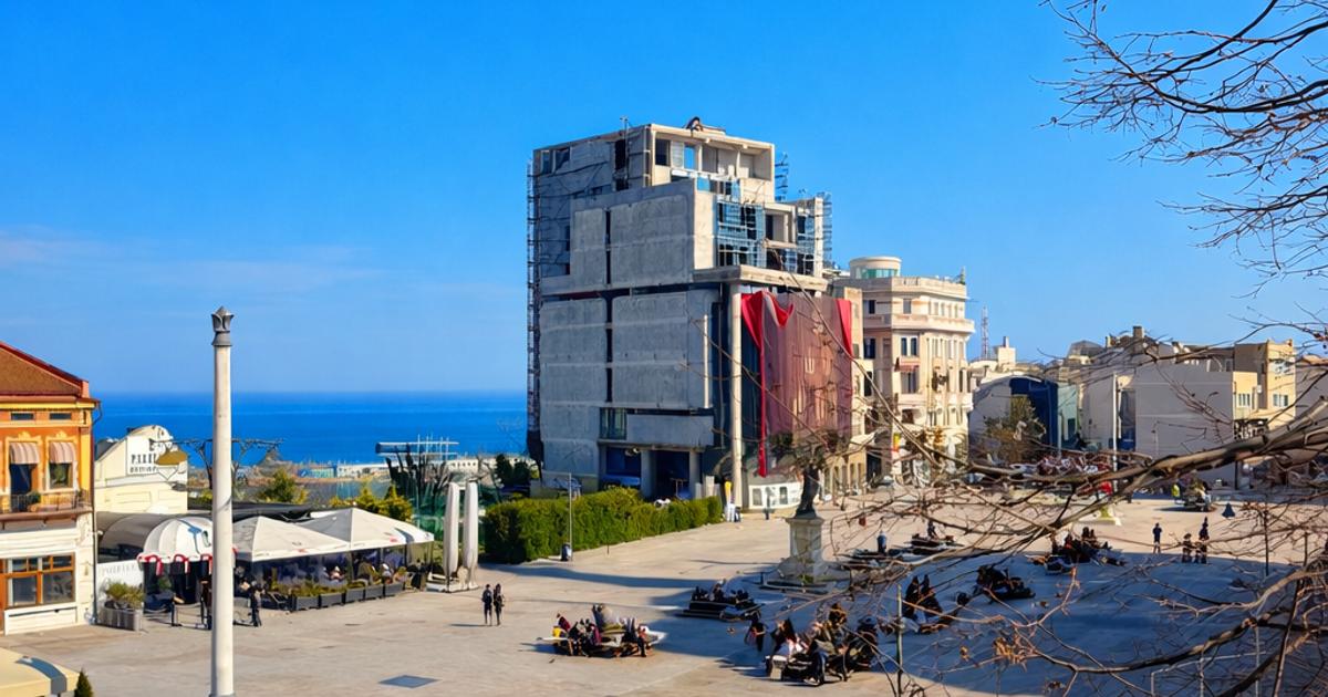 Apartament semidecomandat cu 2 camere în zona Peninsula, Constanța