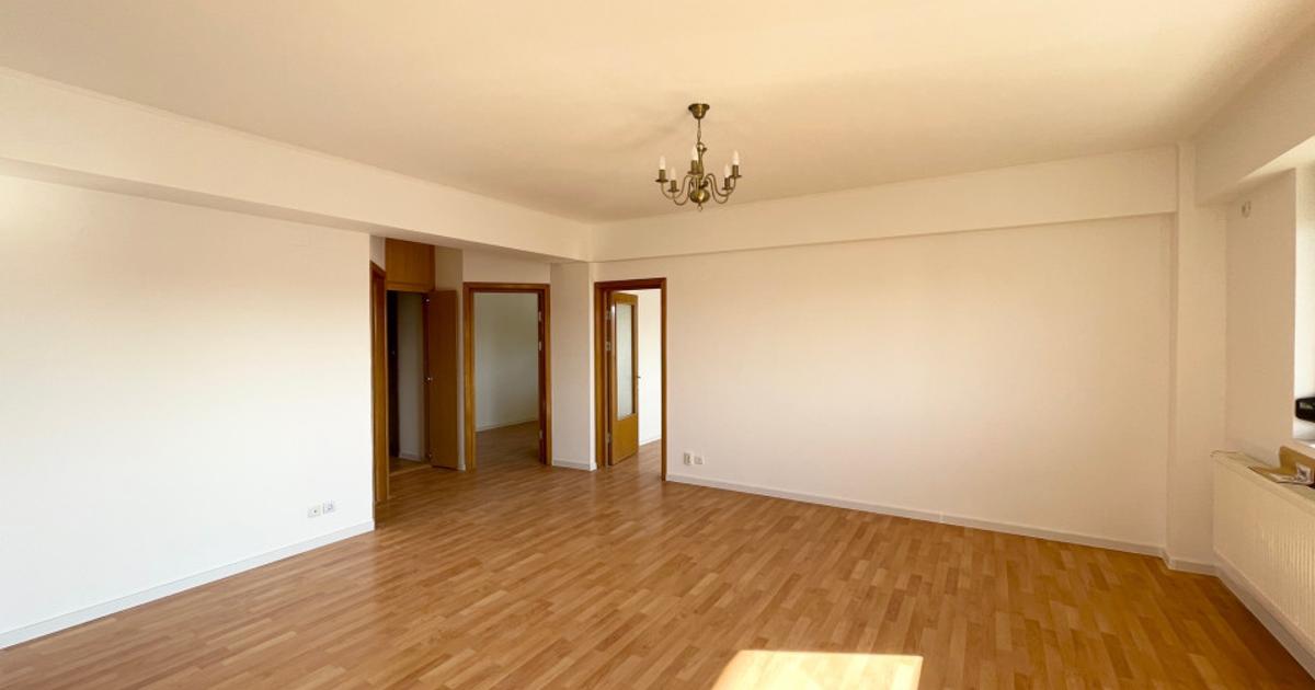 Apartament nedecomandat cu 3 camere în zona Primo, Constanța