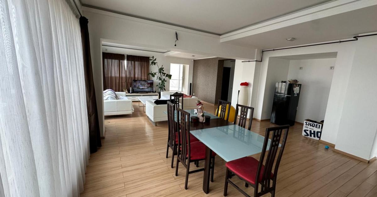 Apartament decomandat cu 3 camere în zona Tomis Nord, Constanța