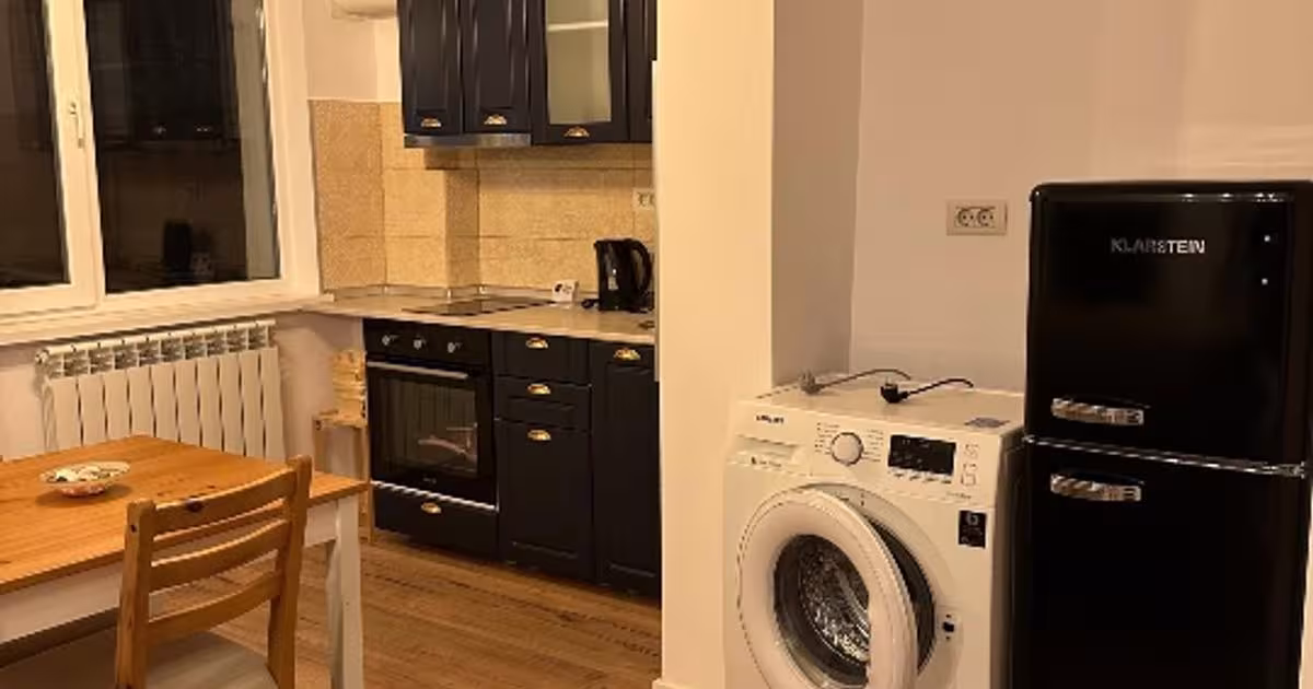 Apartament semidecomandat cu 2 camere în zona Ultracentral, Constanța