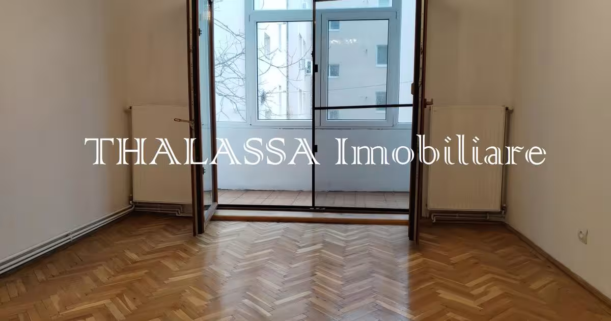 Apartament decomandat cu 3 camere în zona 1 Mai, Craiova