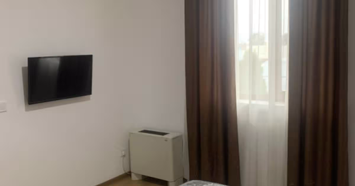 Apartament semidecomandat cu 2 camere în zona Bariera Vâlcii, Craiova