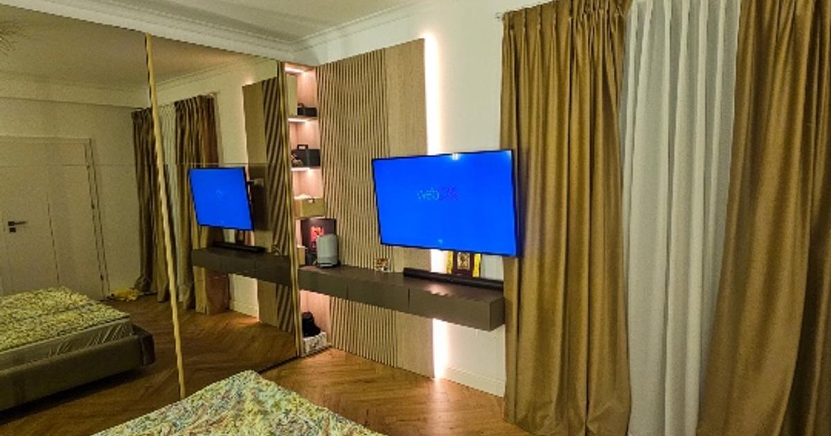 Apartament decomandat cu 3 camere în zona Central, Craiova