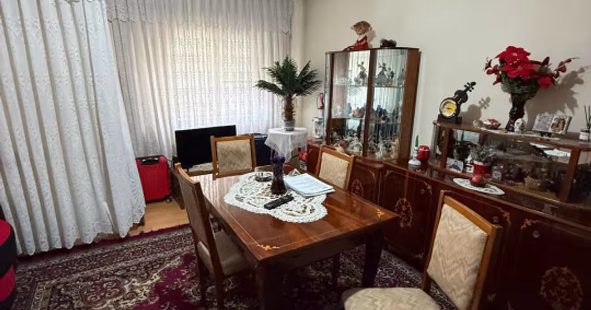 Apartament cu 2 camere de vanzare in zona George Enescu