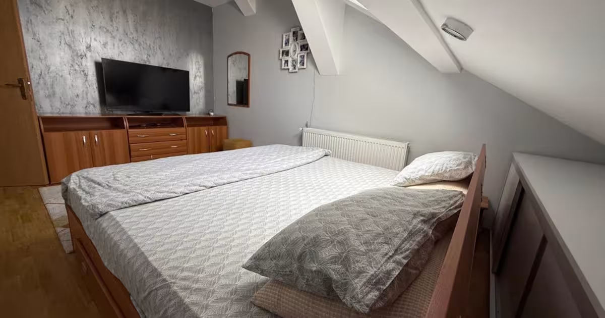 Apartament 4 camere  | Etaj 1/4 | Zona Sărari – Liceul Henri Coandă