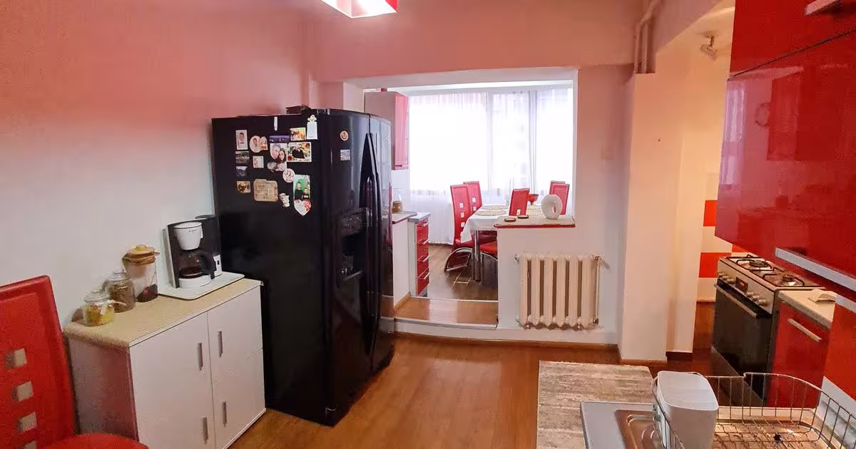 Apartament decomandat cu 3 camere în zona 22 Decembrie, Deva