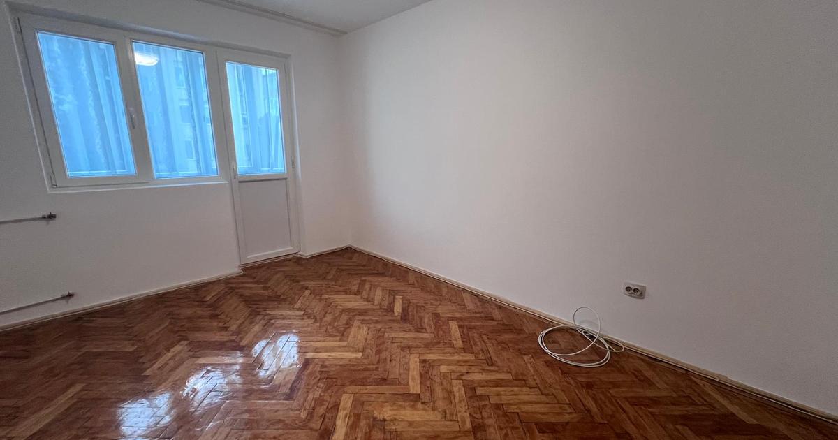 Apartament circular cu 2 camere în zona Dacia, Deva