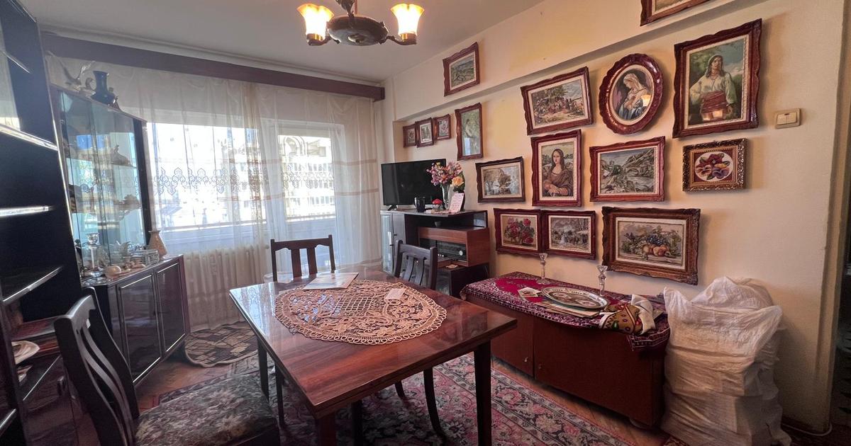 Apartament decomandat cu 2 camere în zona Decebal, Deva