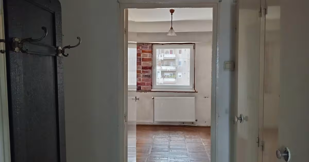 Apartament decomandat cu 3 camere în zona Decebal, Deva