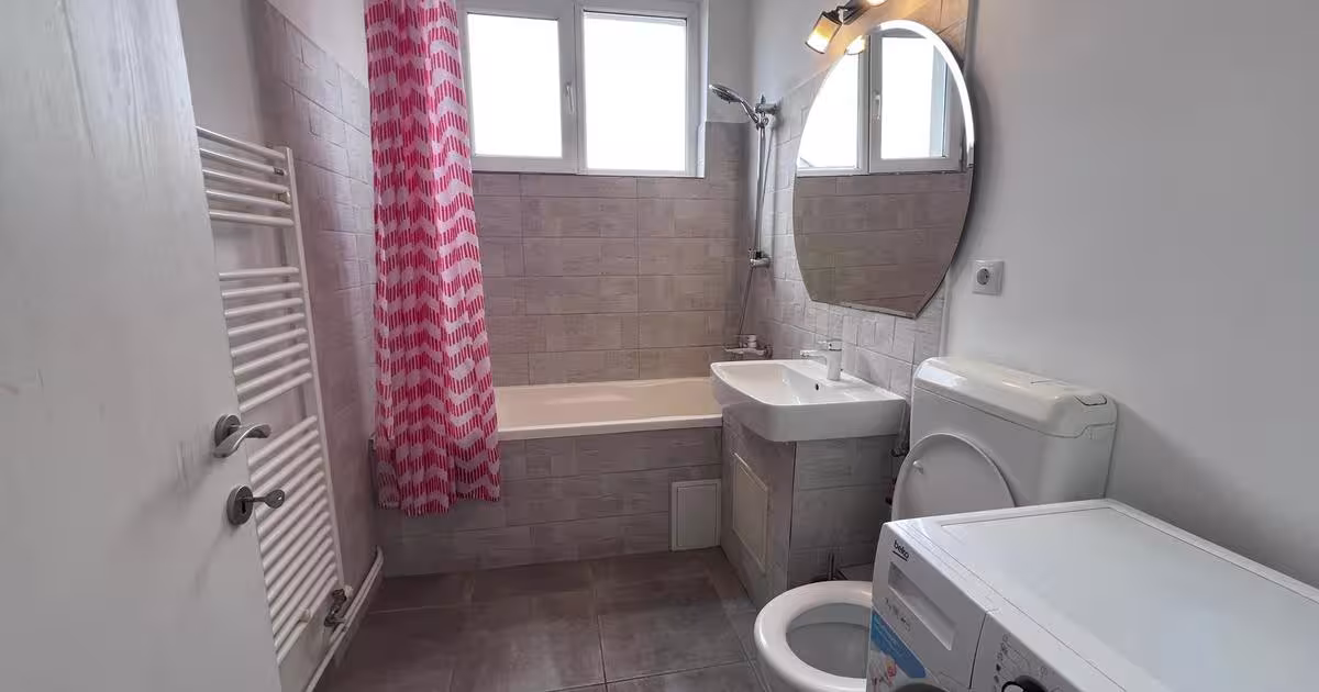 Apartament decomandat cu 3 camere în zona Gojdu, Deva