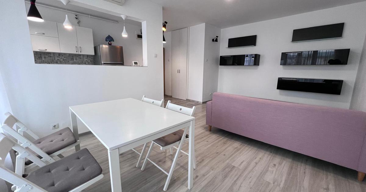 Apartament semidecomandat cu 3 camere în zona Gojdu, Deva