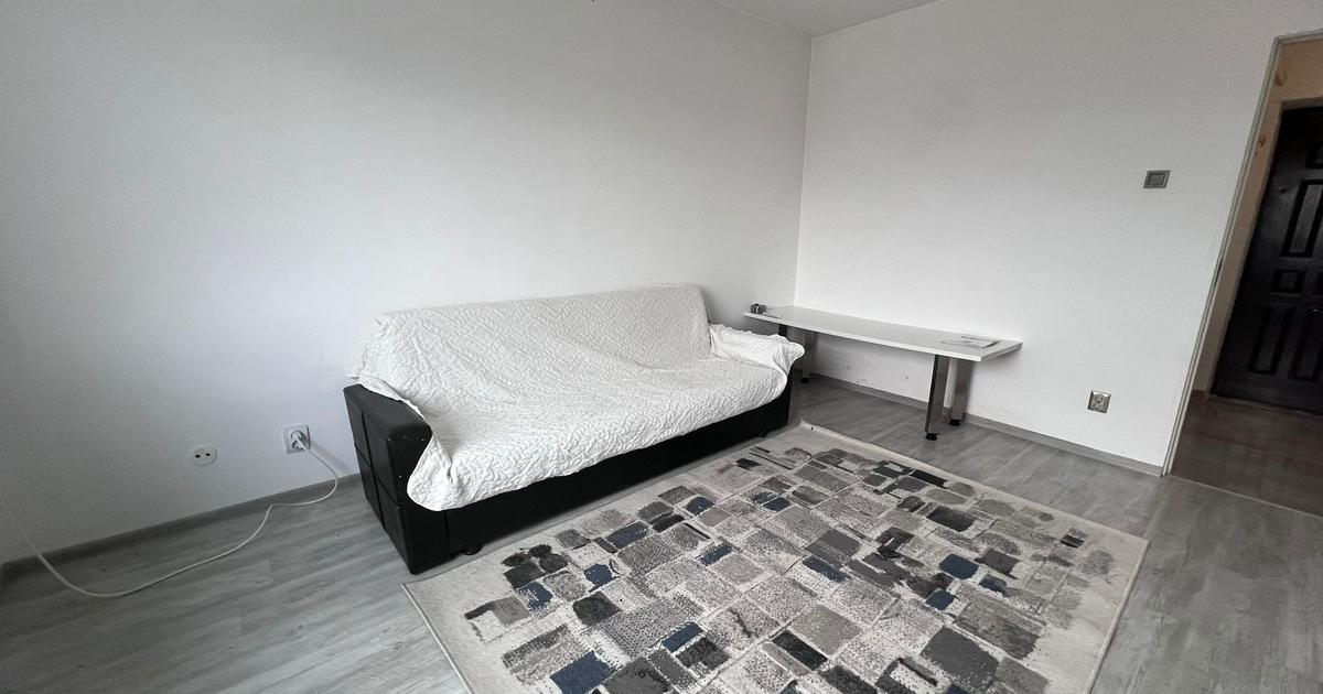 Apartament semidecomandat cu 2 camere în zona Minerul, Deva