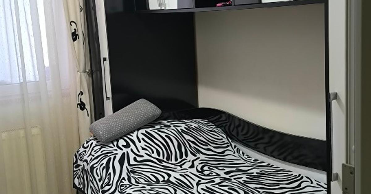 Apartament decomandat cu 3 camere în zona Central, Dorohoi