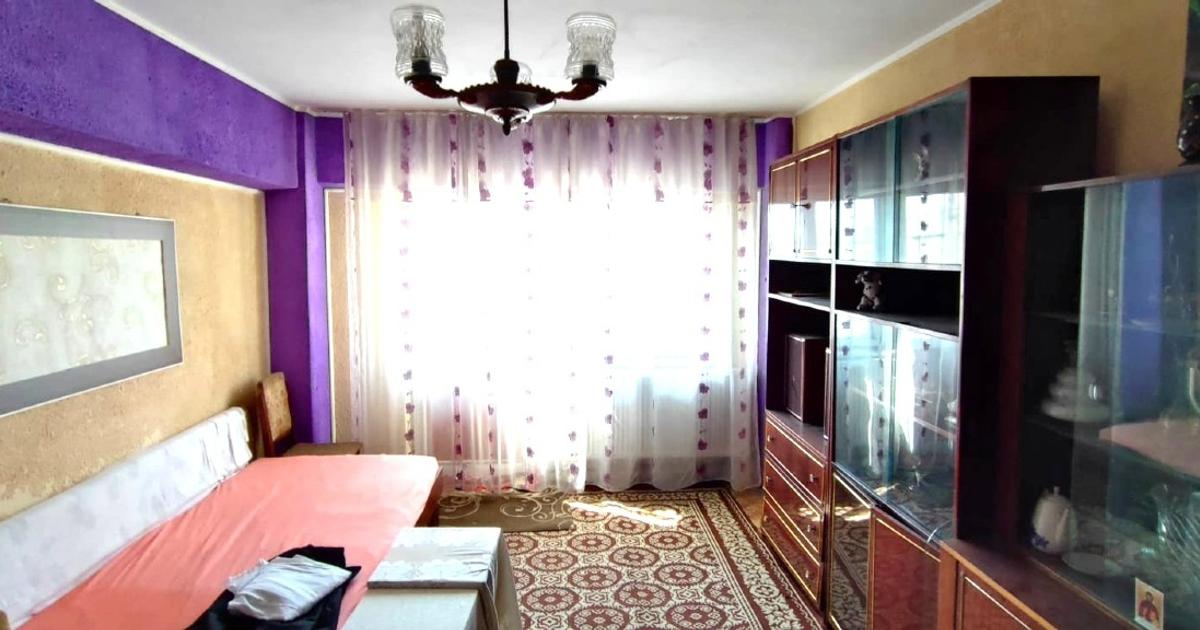 Apartament decomandat cu 2 camere în zona Central, Drăgășani
