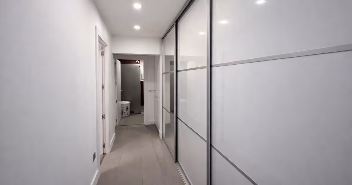 Apartament decomandat cu 3 camere în zona Central, Drăgășani