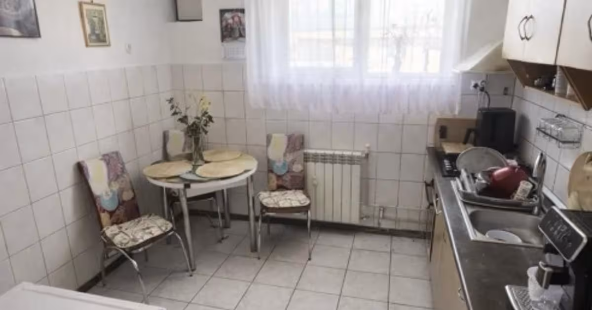 Apartament semidecomandat cu 3 camere în zona Crihala, Drobeta-Turnu Severin