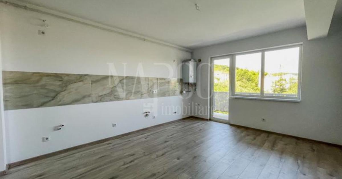 Apartament semidecomandat cu 2 camere în Florești