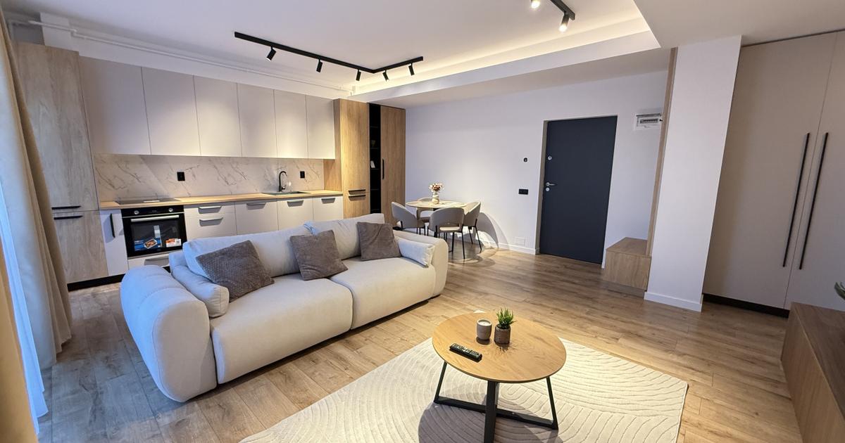 Apartament semidecomandat cu 2 camere în Florești