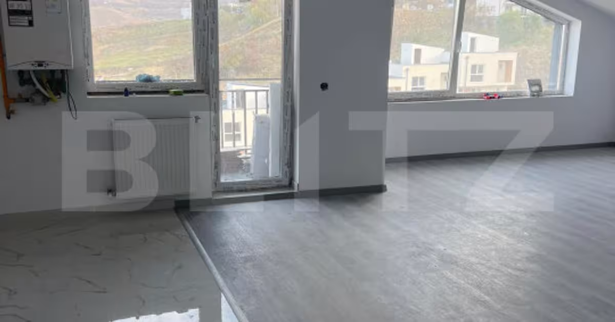 Apartament semidecomandat cu 3 camere în Florești