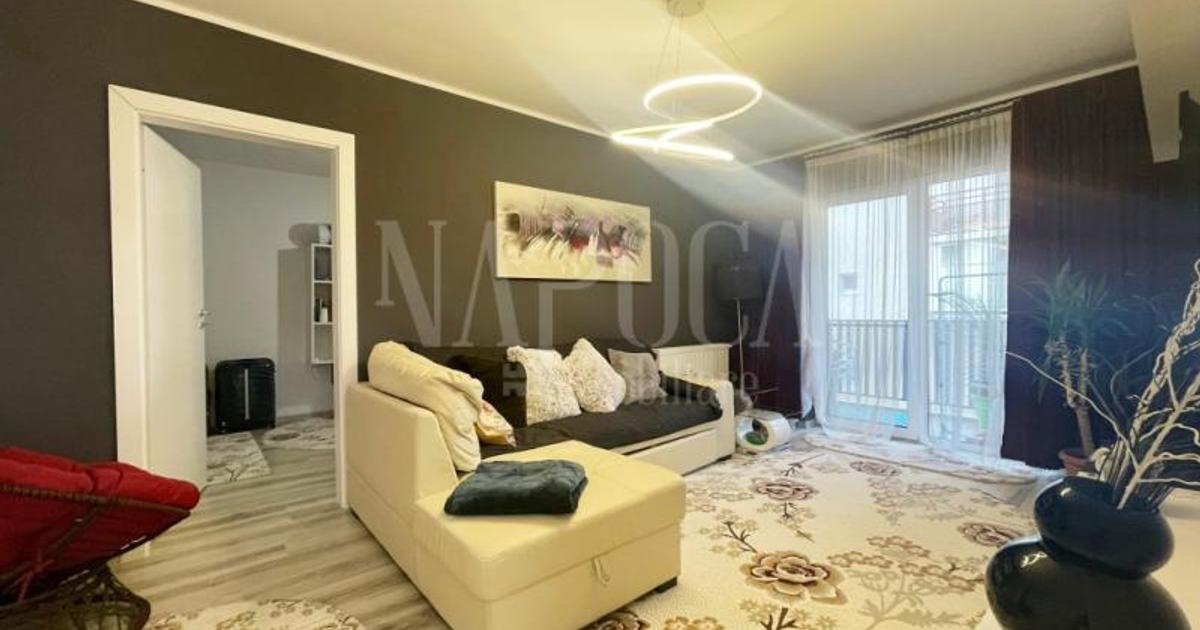 Apartament semidecomandat cu 3 camere în Florești