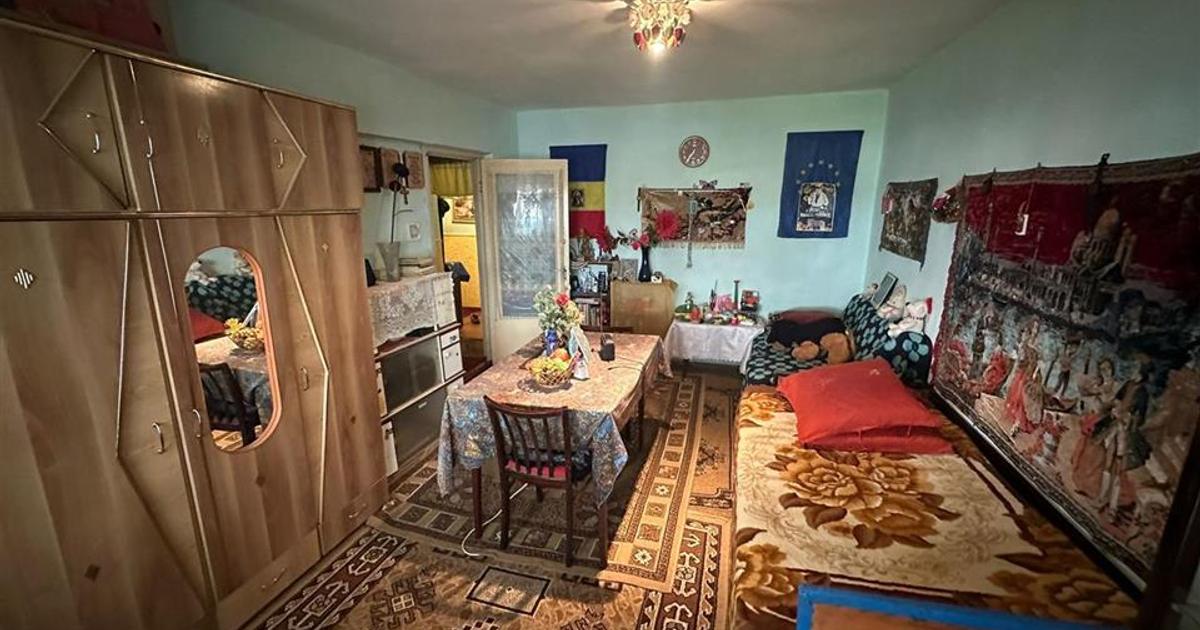 Apartament decomandat cu 4 camere în zona Central, Focșani