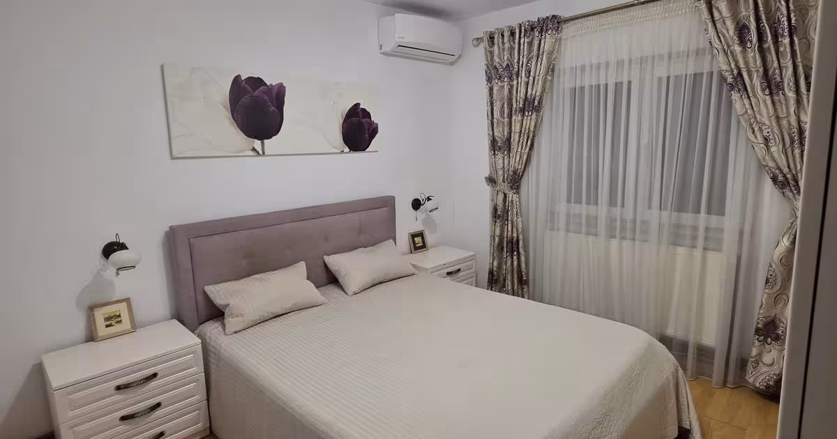 Apartament decomandat cu 4 camere în zona Central, Focșani