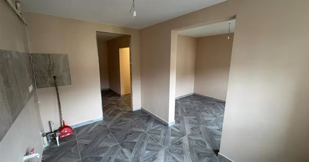 Apartament semidecomandat cu 3 camere în zona Gară, Focșani