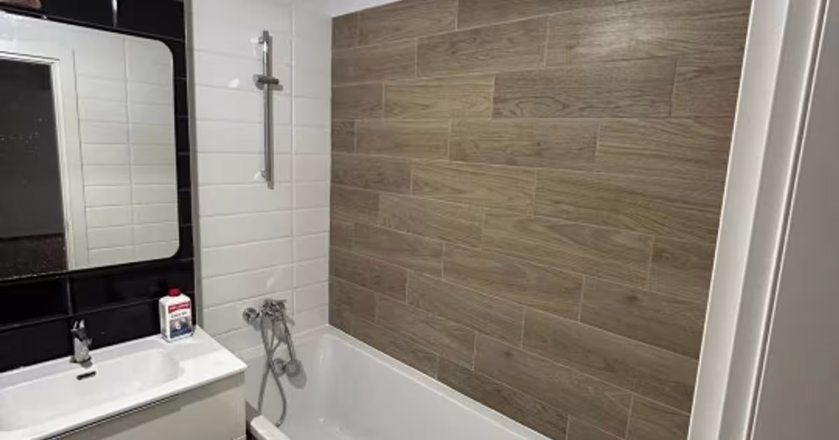 Apartament decomandat cu 2 camere în zona Nord, Focșani