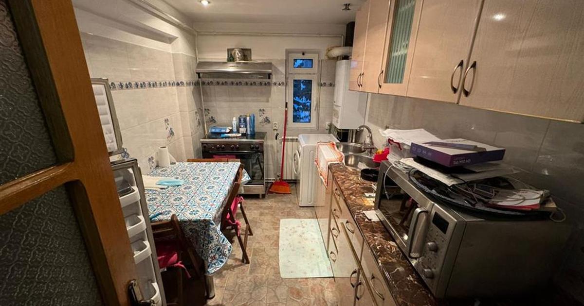 Apartament decomandat cu 3 camere în zona Sud, Focșani