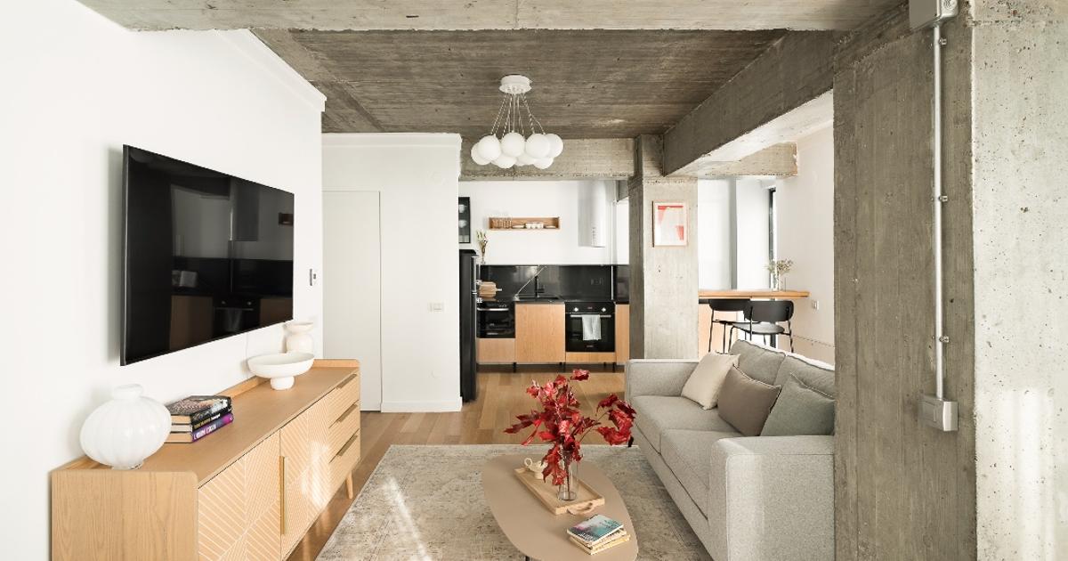 Apartament decomandat cu 3 camere în zona Central, Galați