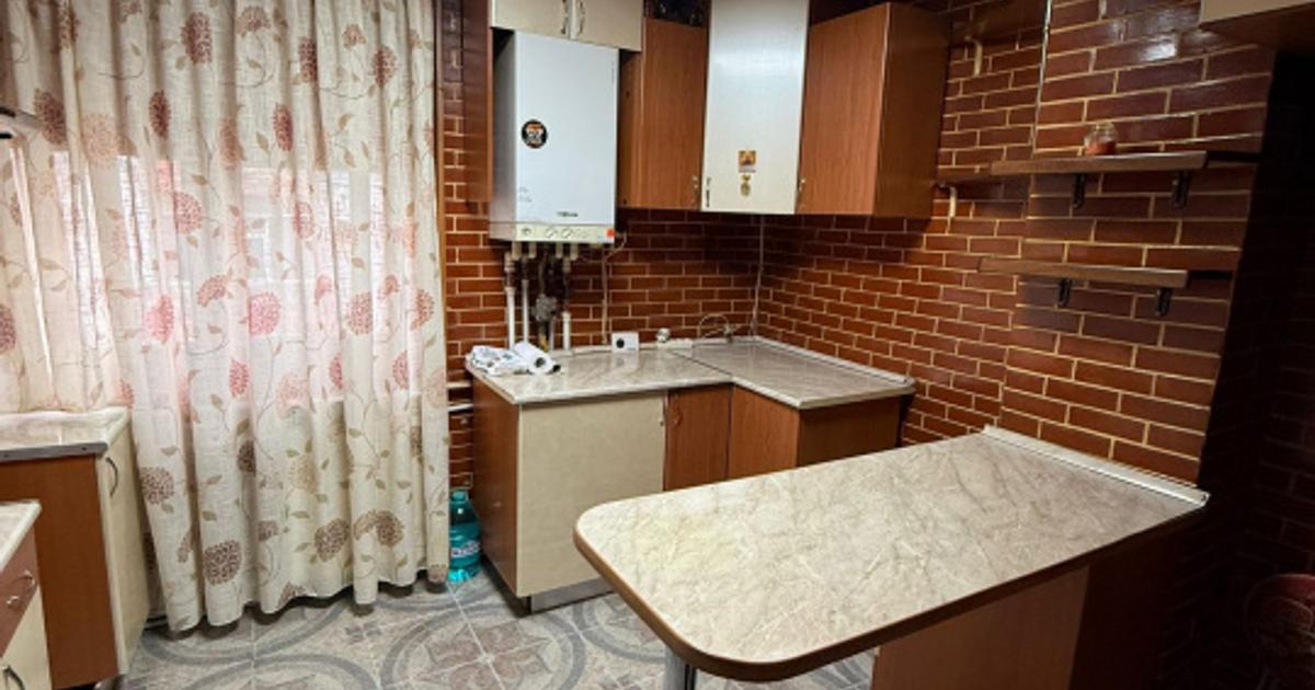 Apartament decomandat cu 4 camere în zona Mazepa 1, Galați