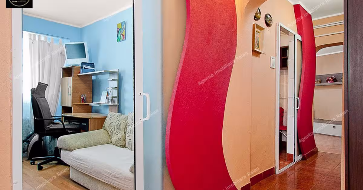 Apartament decomandat cu 4 camere în zona Micro 18, Galați